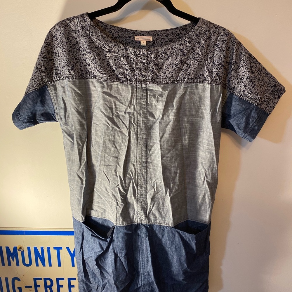 Gap jean dress